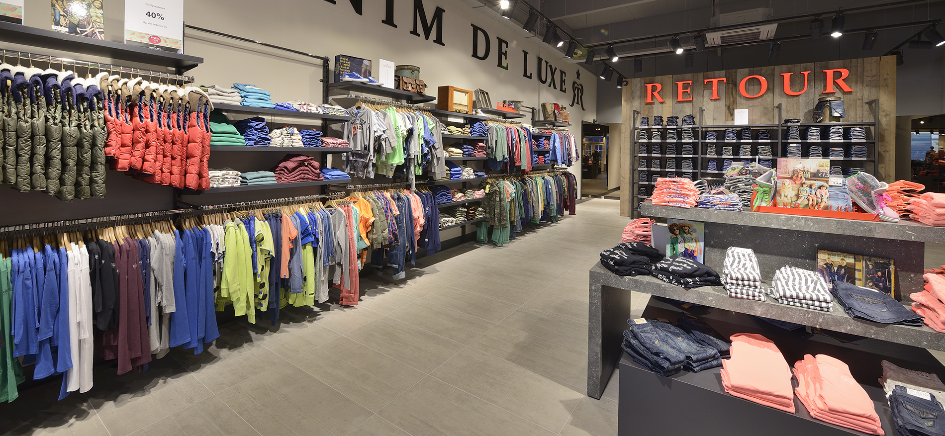 Shop in shop Konzept Mode >> Retour Jeans - Textil