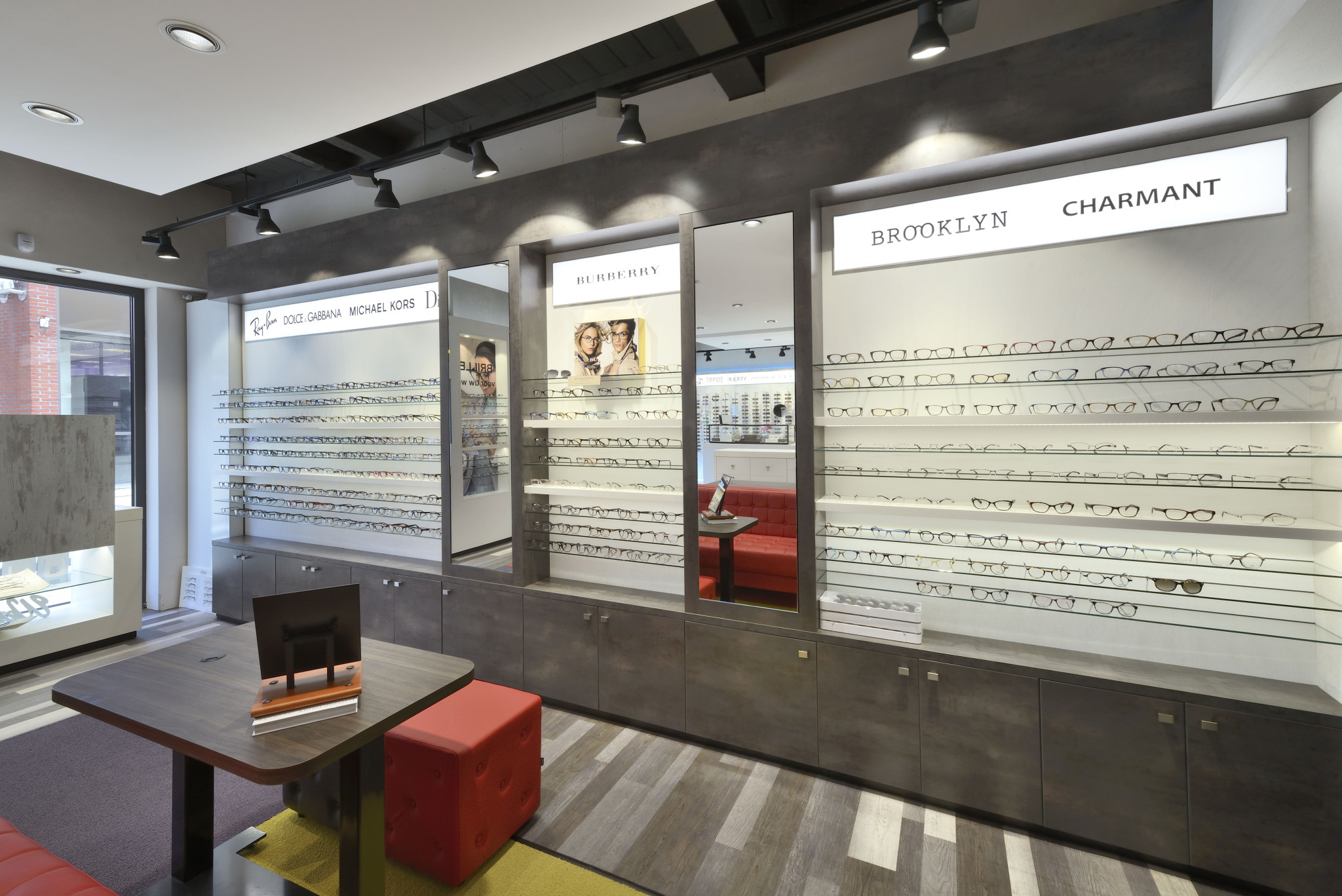 Van Leeuwen Optiek | Sliedrecht (NL) - Optik