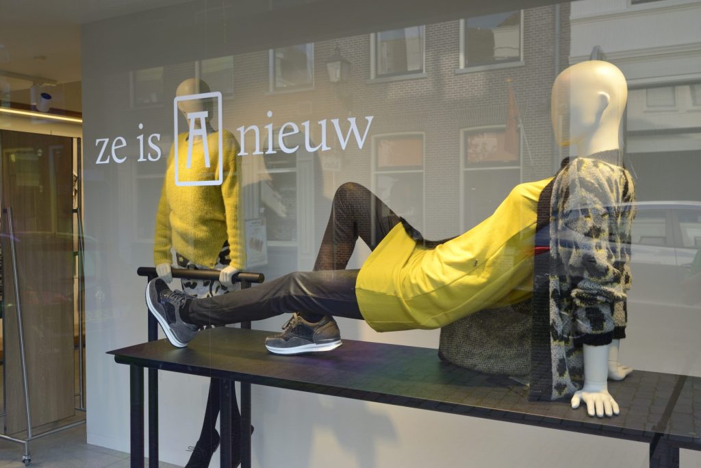 Winkelinrichting mode WSB Interieurbouw