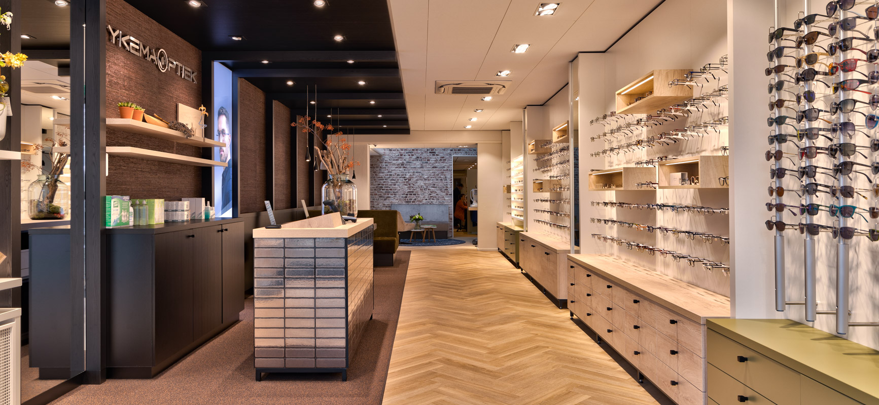 Ykema Optik | Ladengestaltung + Metamorphose - 