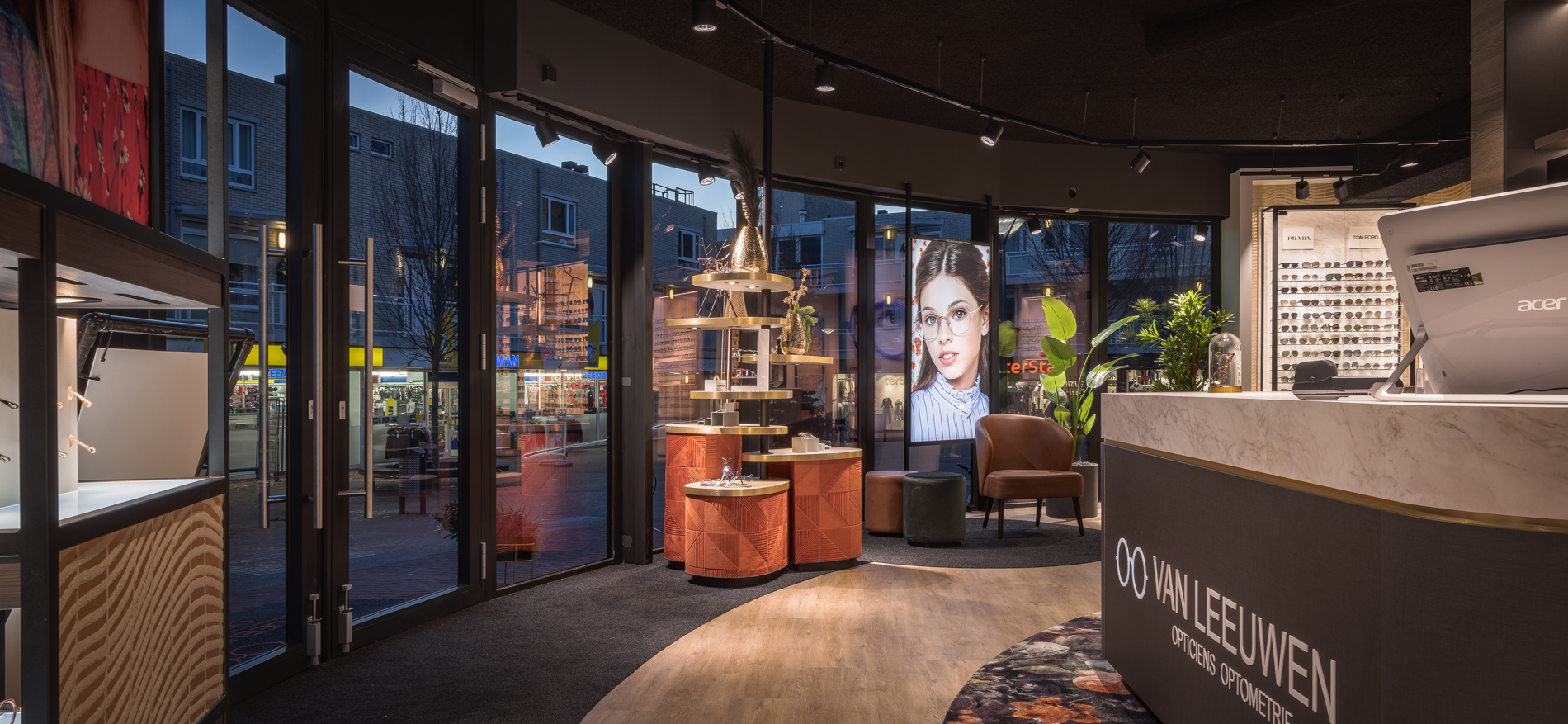 Van Leeuwen Optik | Hardinxveld-Giessendam (NL) - Optik