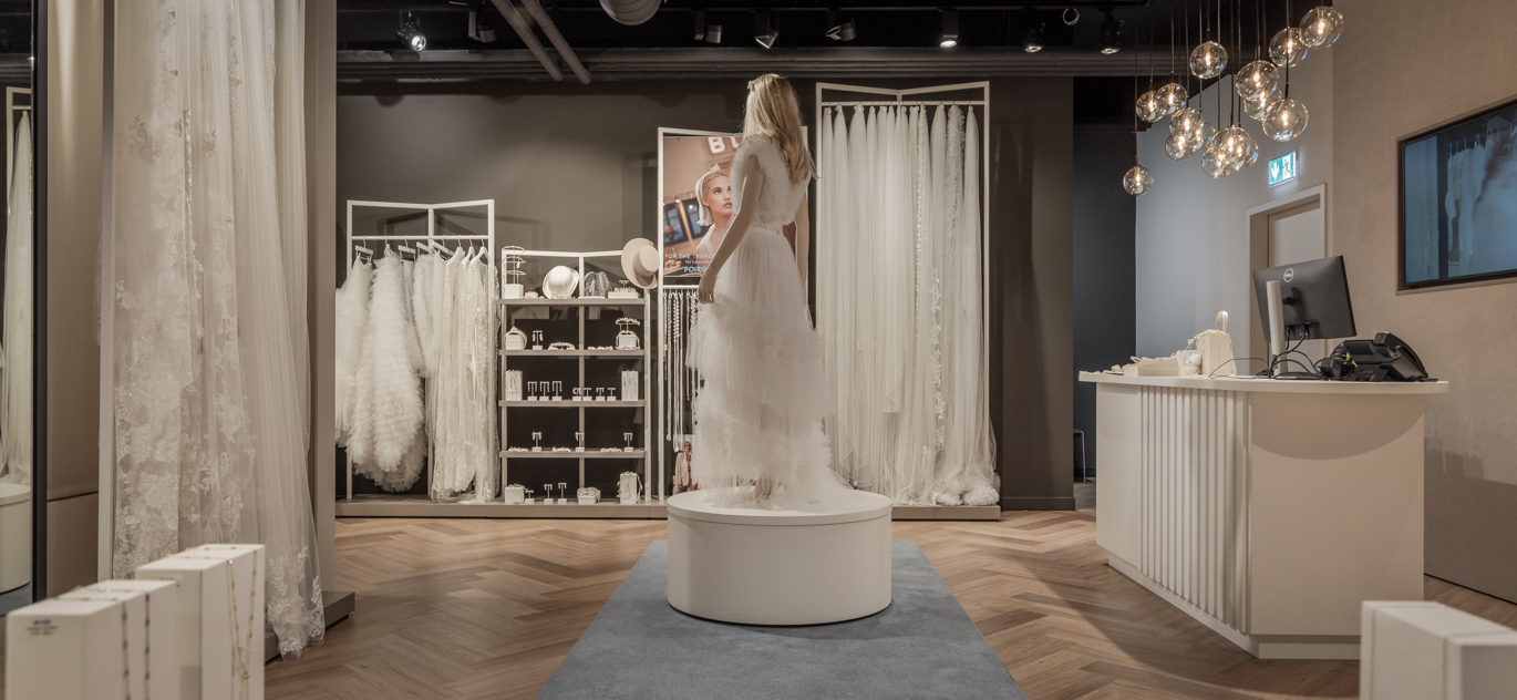 Poirier in Wedding World | Oberhausen (DE) - Mode