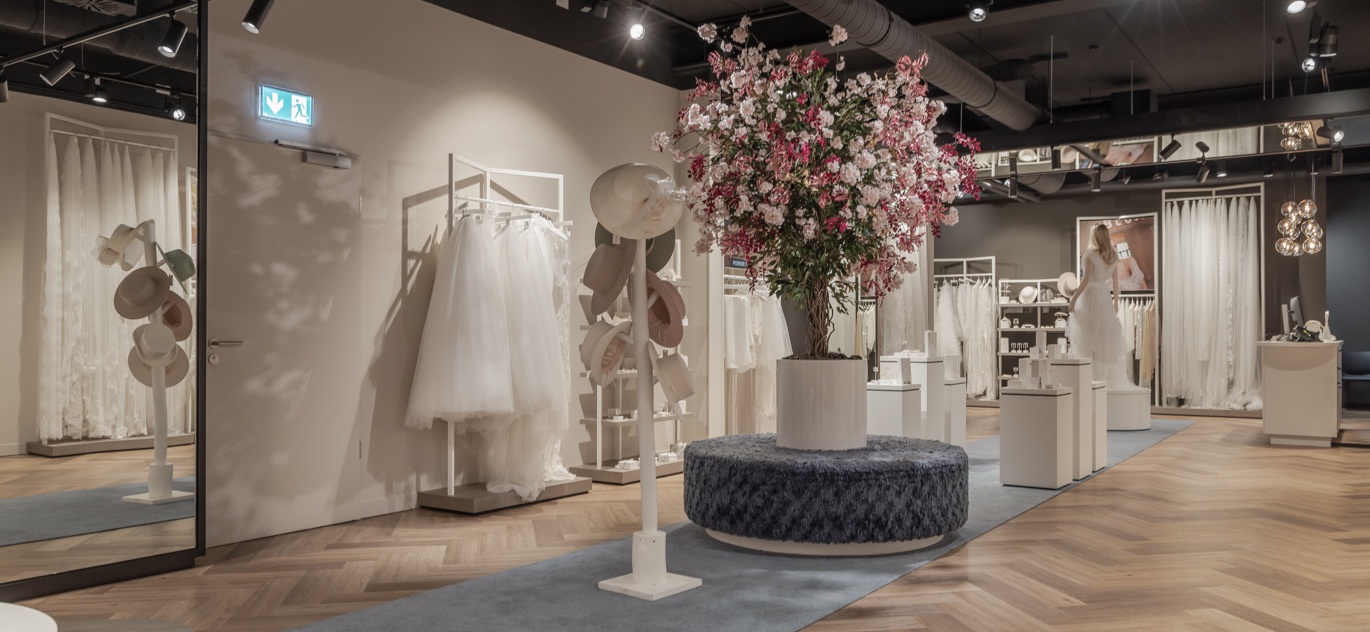 Poirier in Wedding World | Oberhausen (DE) - Mode