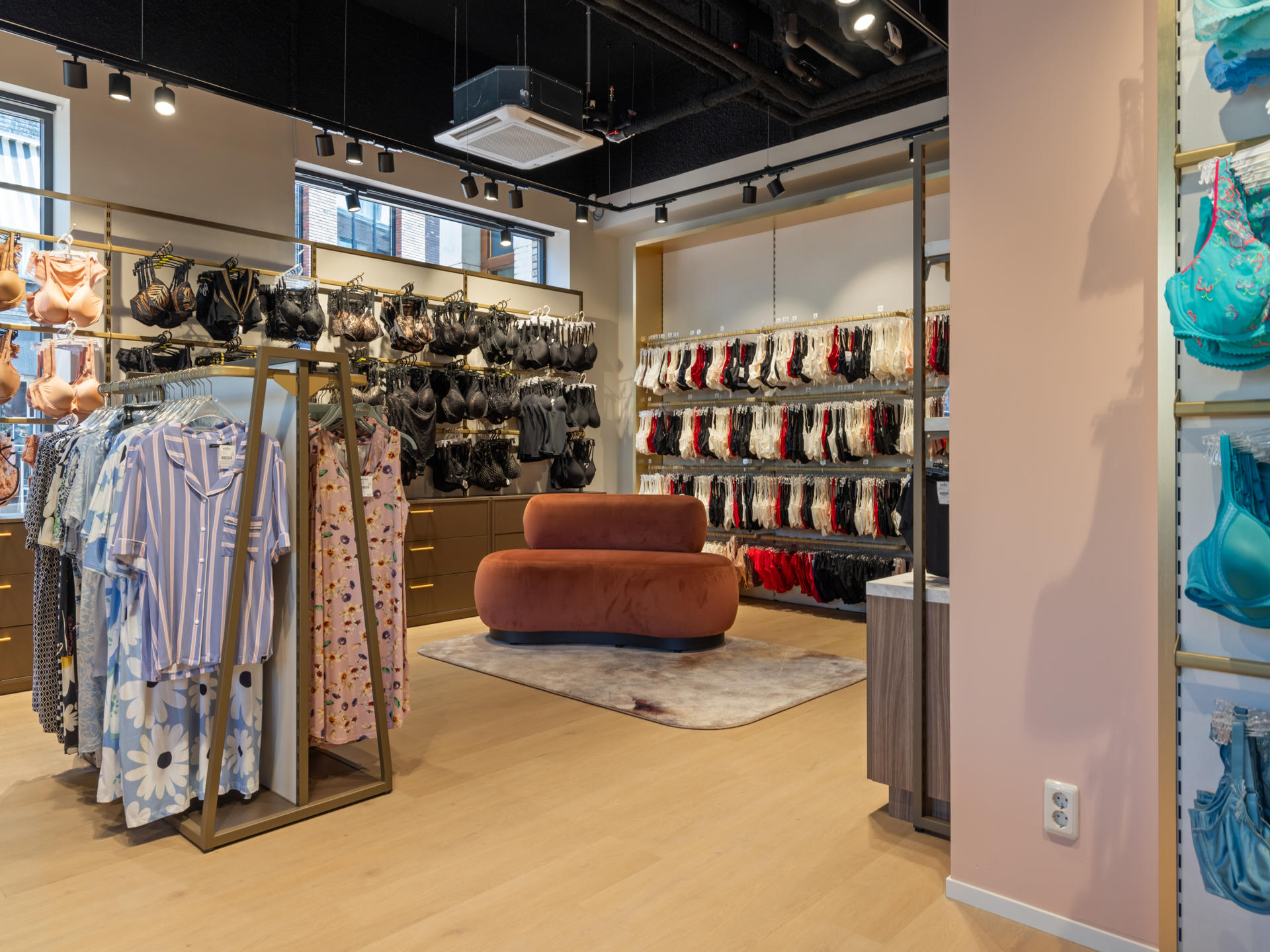 Koning Body Fashion | Oss - Retail design