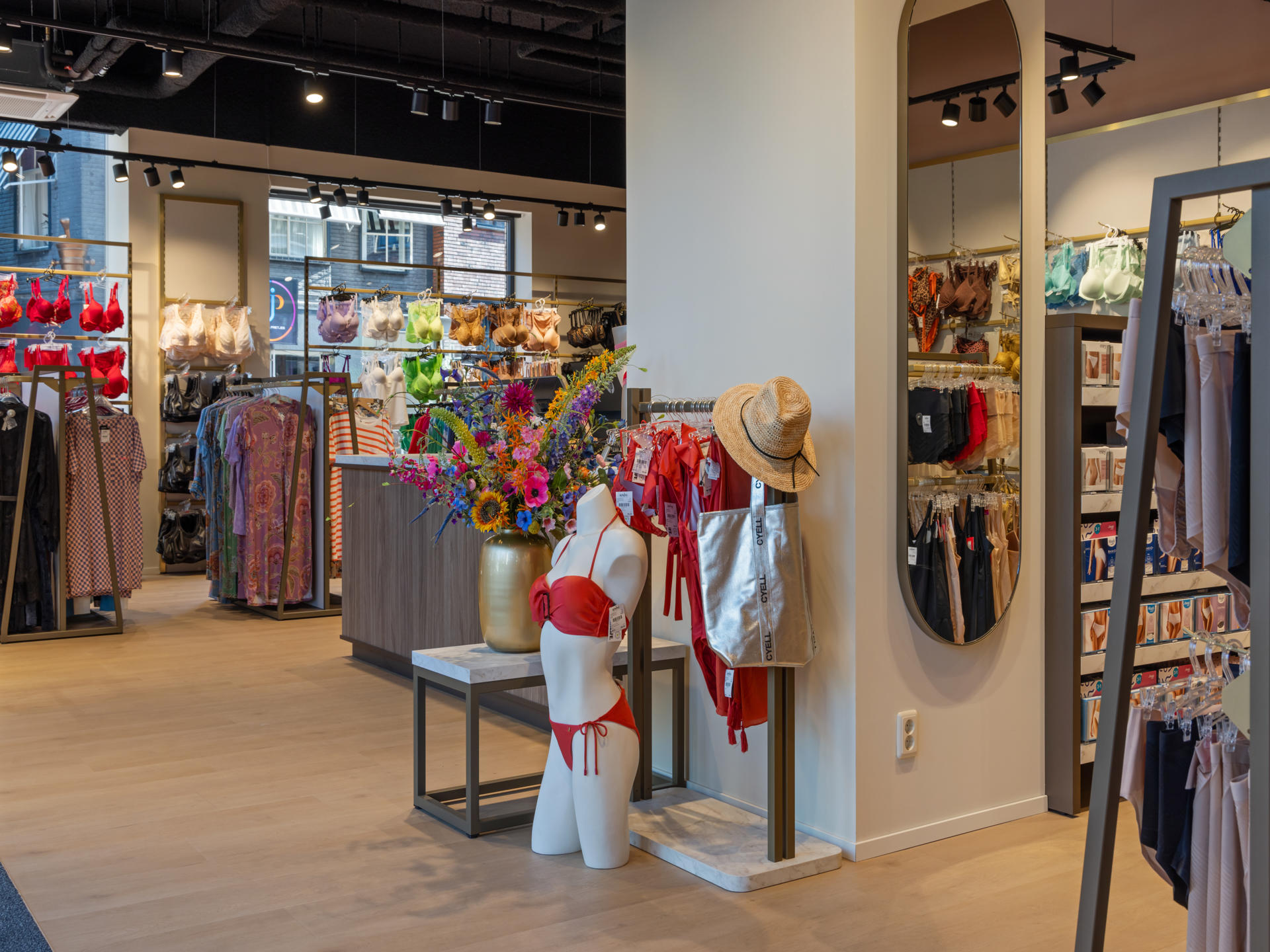 Koning Body Fashion | Oss - Retail design