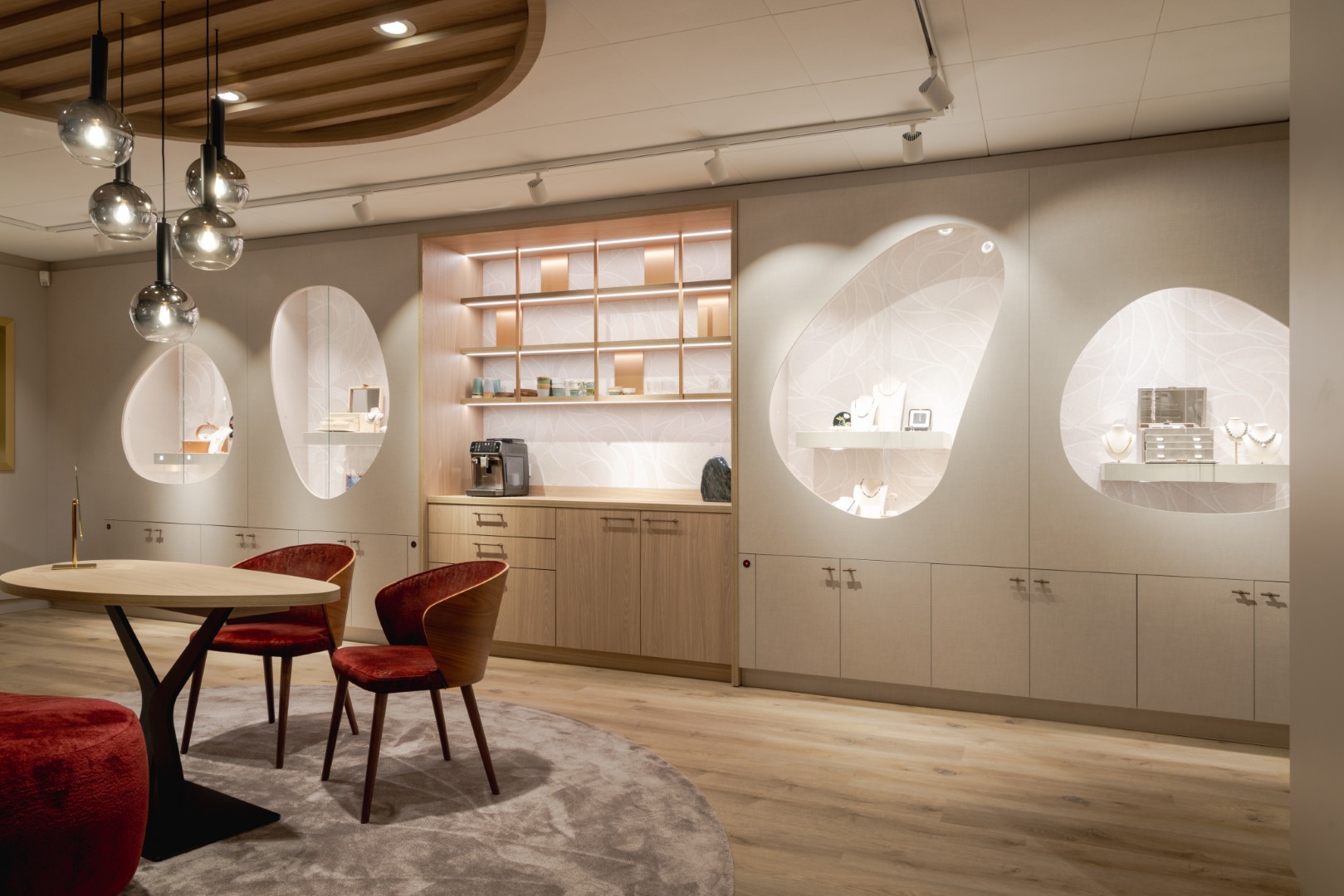 Mignon Jewelry & Style Trend | Oisterwijk (NL) - Retail design